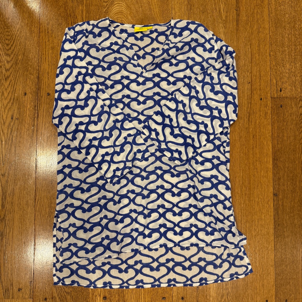 Roller Rabbit Dark Blue Big Cata Kurta (Size L)